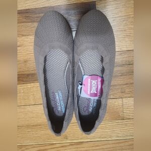 Skechers Women’s Size 8 Brown Knit Ballet Flats Air Cooled Memory Foam Stretch